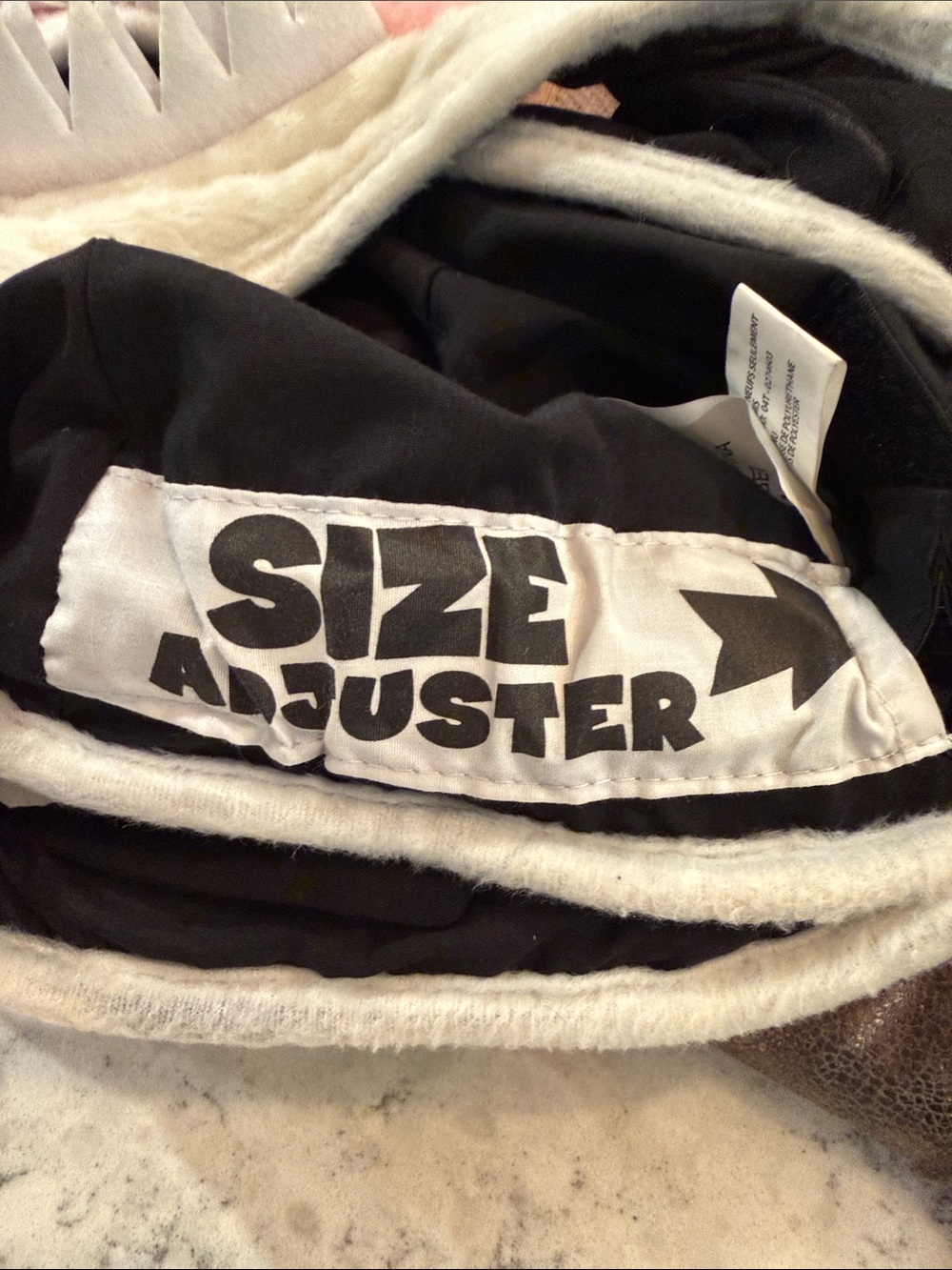 Target Metallic Gray Hammerhead Shark Hat - Picture 6 of 6